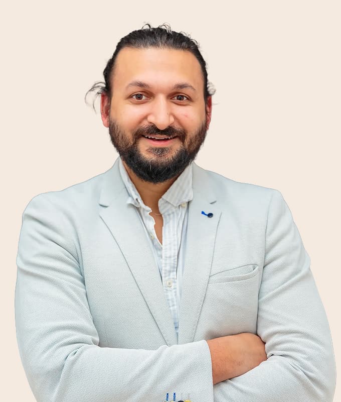 Dr. Omar Ahsan, dentist at Dapto Dentists.