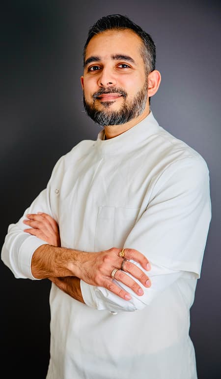 Dr. Mohit Tolani from Dapto Dentists.